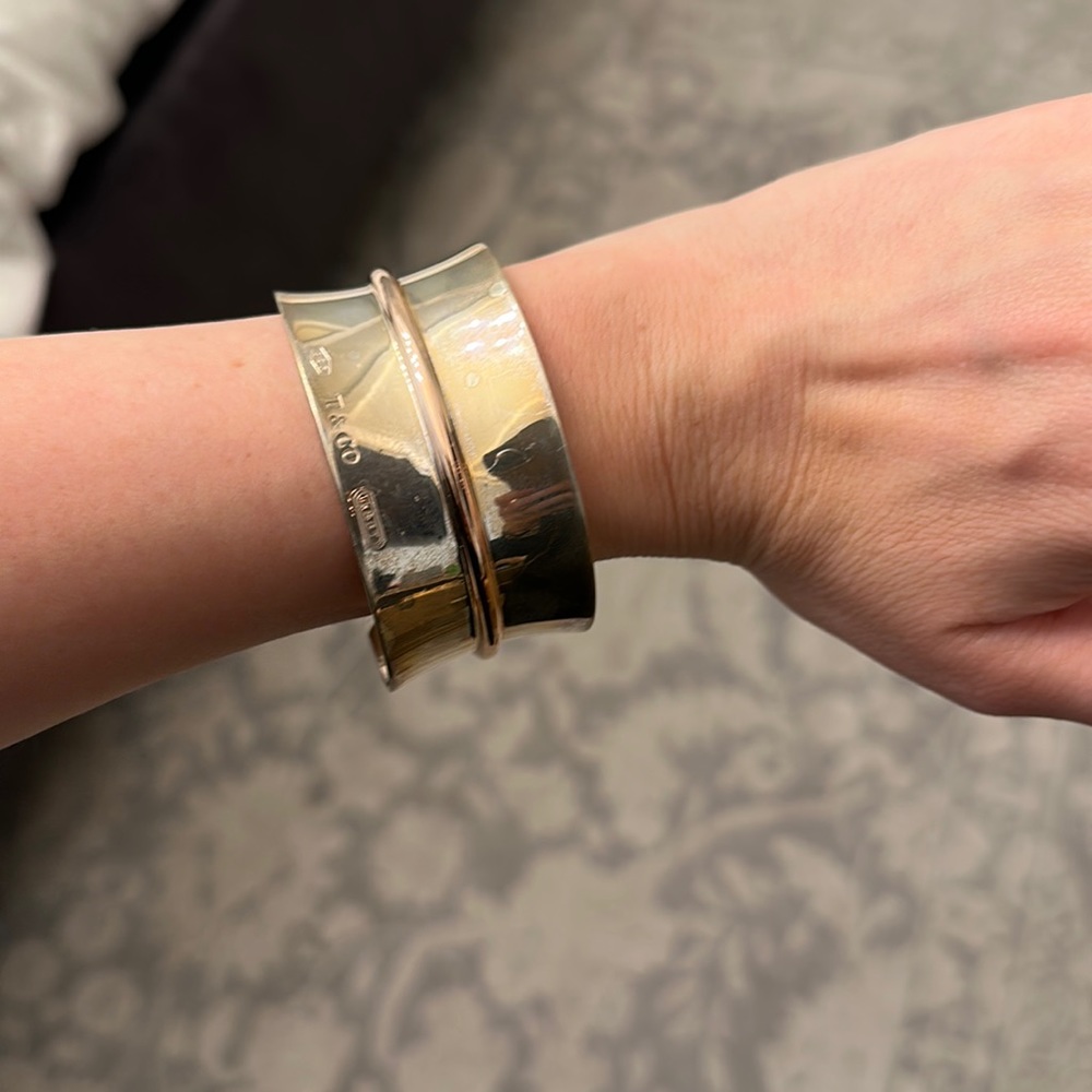 Tiffany cuff